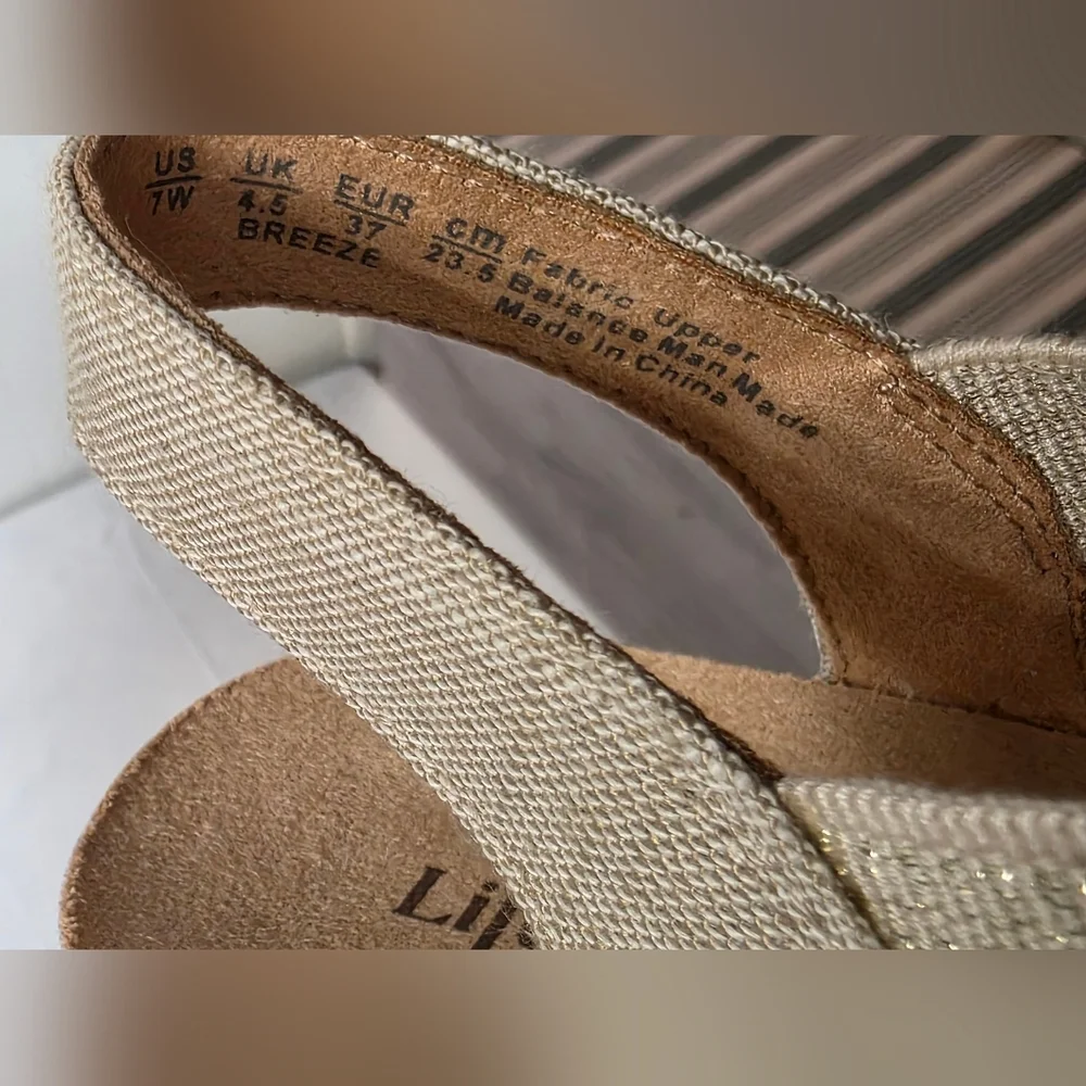 Life Stride Breeze Strappy Sandal In Almond Milk Womens Size 7 Wide New In Box